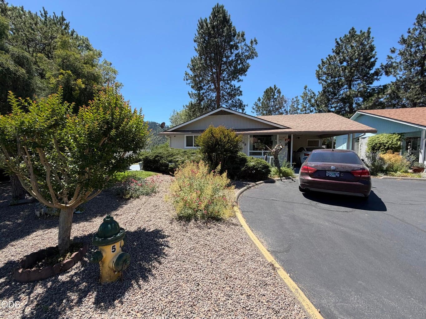 Photo of 703 Brookside 5 of 21