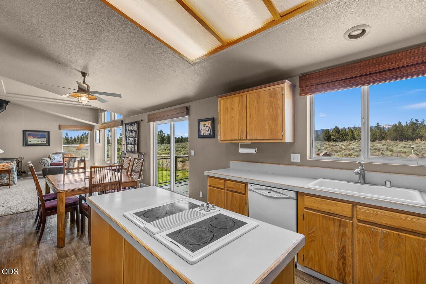 Photo of 67183 Harrington Loop Road 19 of 68