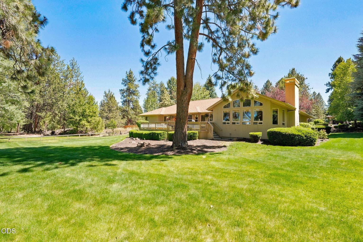 Photo of 20490 Timberline Court 32 of 36