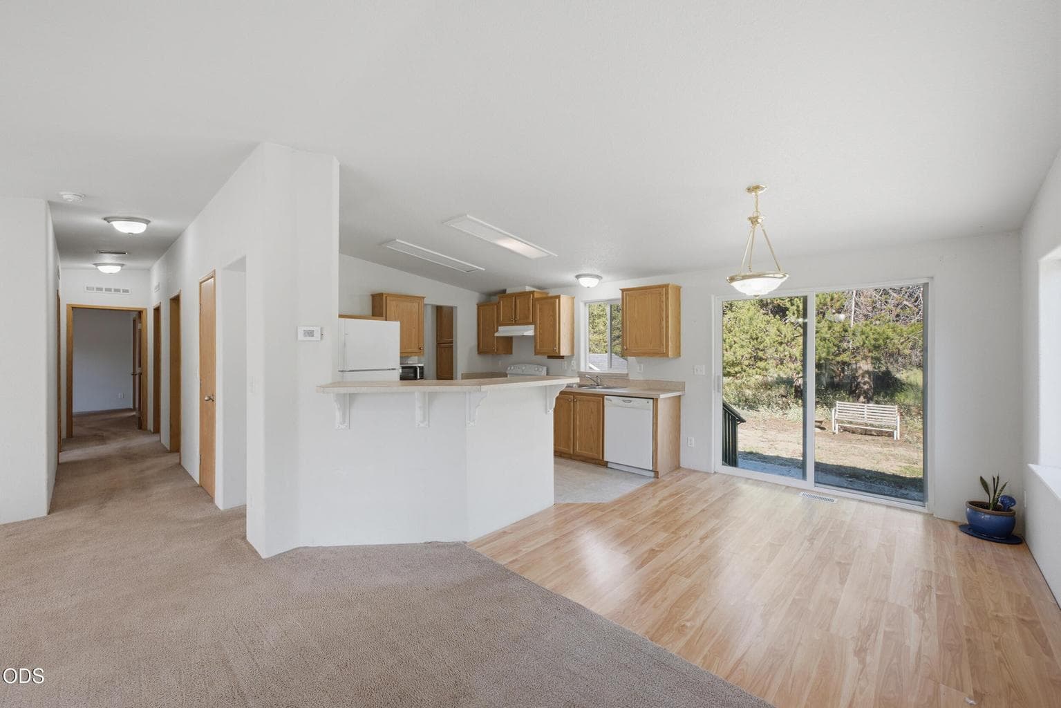 Photo of 52425 Meadow Lane 8 of 48