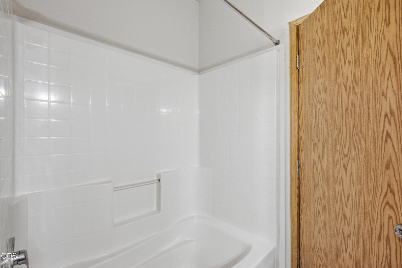 Photo of 52425 Meadow Lane 16 of 48
