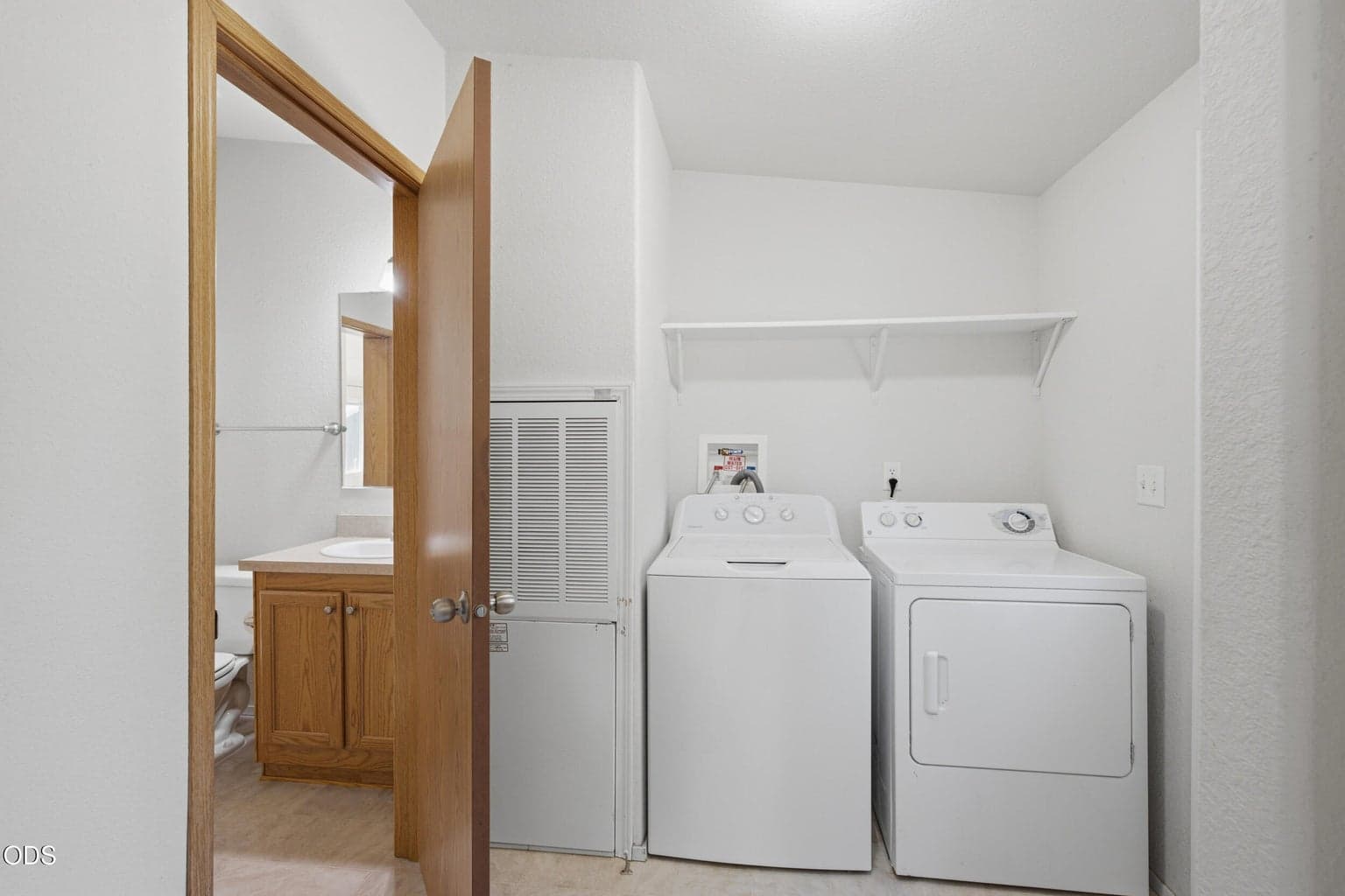 Photo of 52425 Meadow Lane 27 of 48