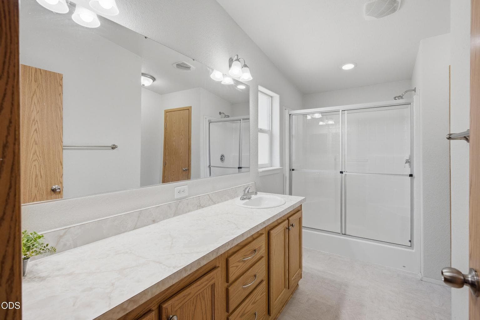 Photo of 52425 Meadow Lane 23 of 48