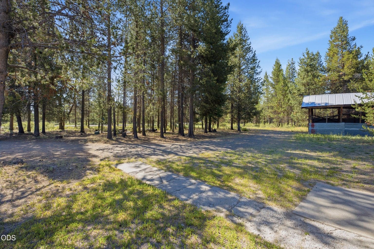 Photo of 52425 Meadow Lane 43 of 48