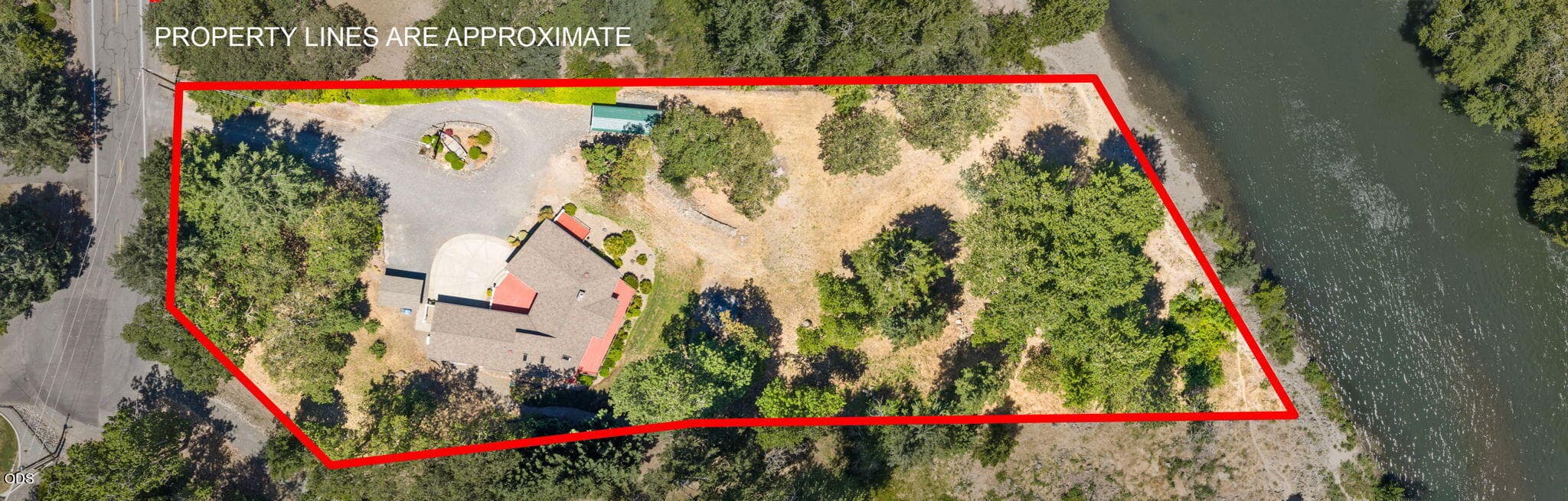 Photo of 290 Chinook Park 4 of 69