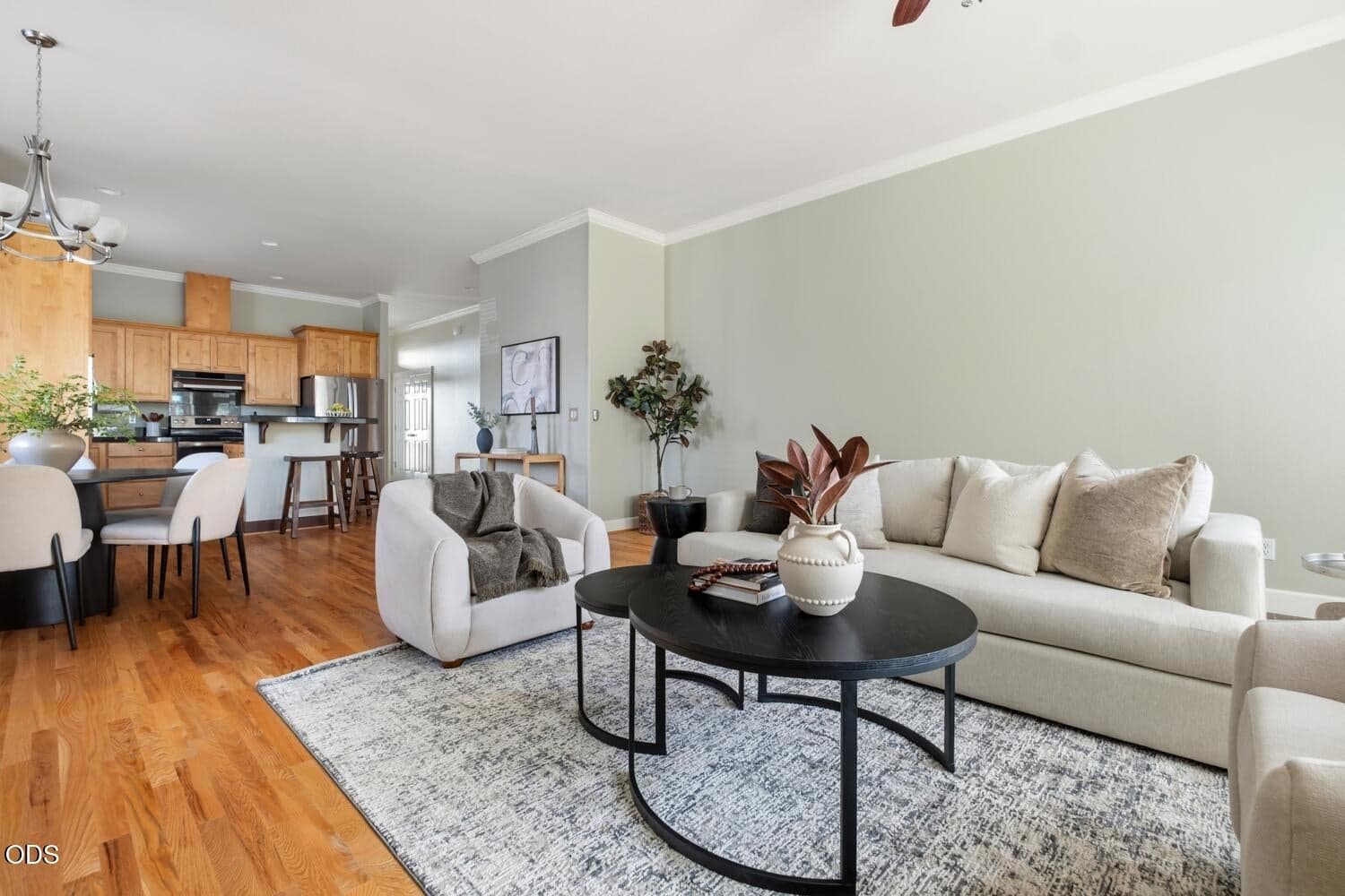 Photo of 4022 SW Majestic Avenue 13 of 52