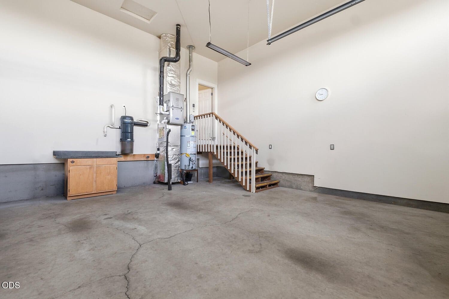 Photo of 4022 SW Majestic Avenue 29 of 52