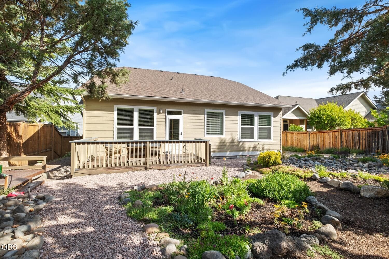 Photo of 4022 SW Majestic Avenue 38 of 52