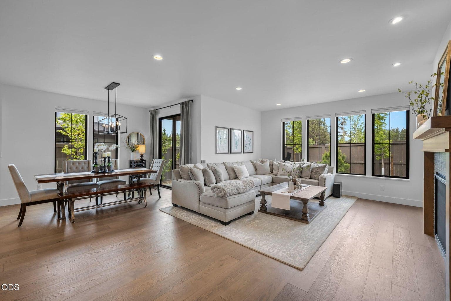 Photo of 2631 NW Waymaker Court 15 of 54
