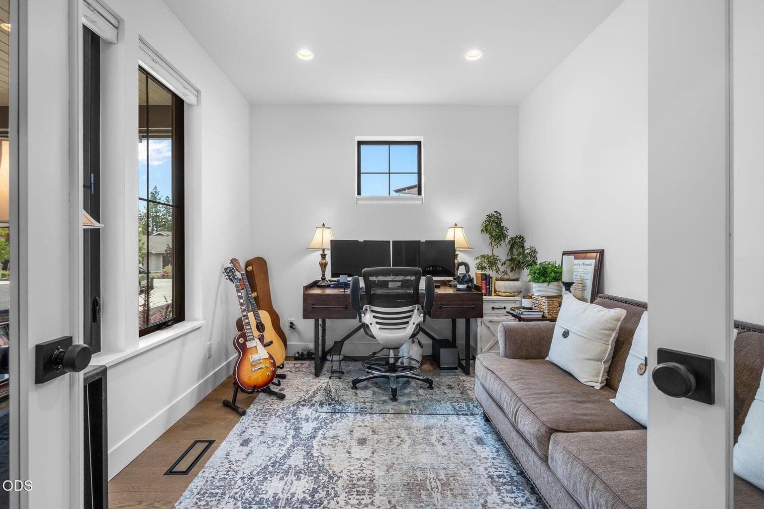 Photo of 2631 NW Waymaker Court 31 of 54