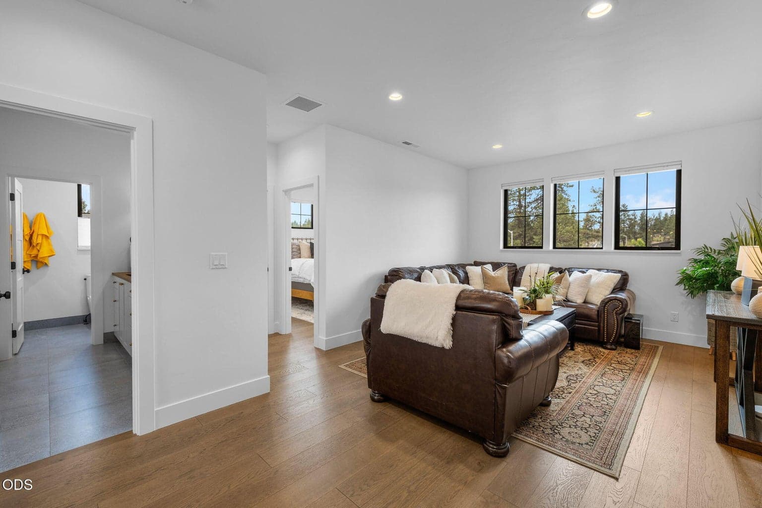 Photo of 2631 NW Waymaker Court 33 of 54