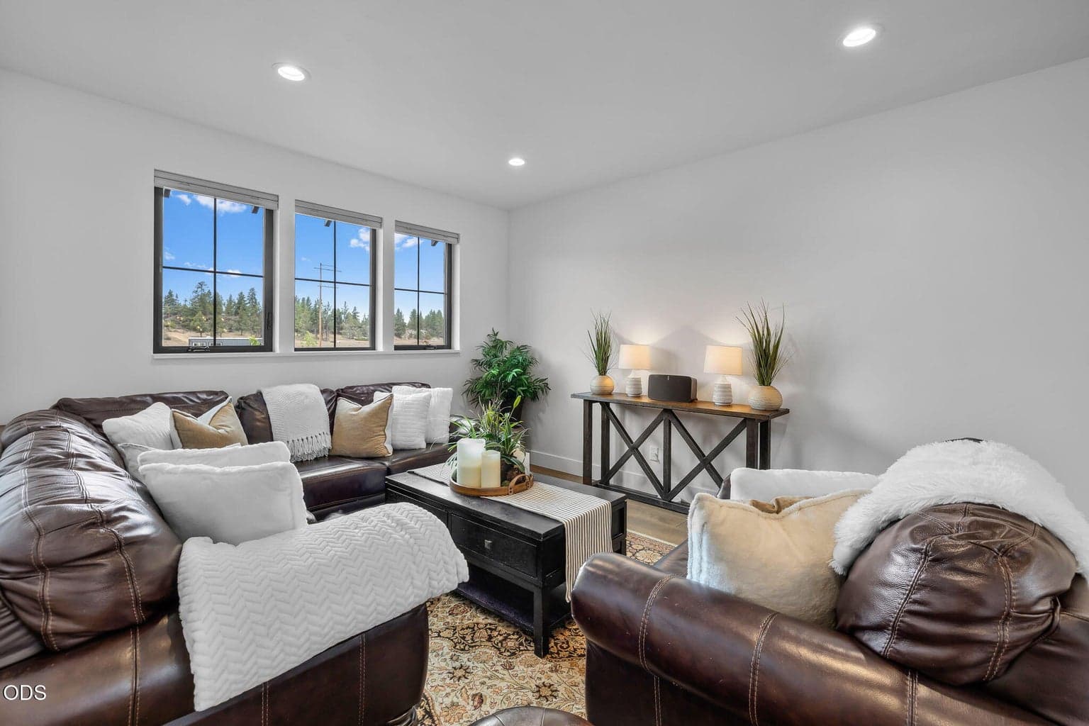 Photo of 2631 NW Waymaker Court 35 of 54