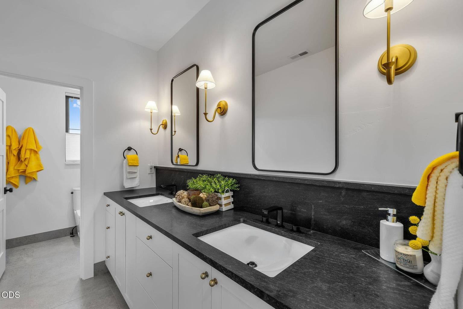 Photo of 2631 NW Waymaker Court 39 of 54