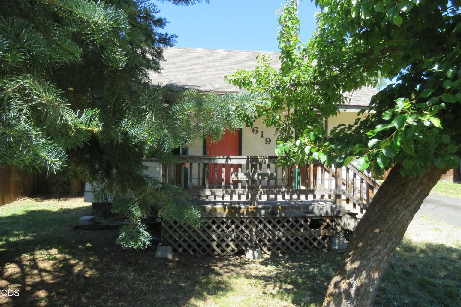 Photo of 2619 Scott 2 of 22