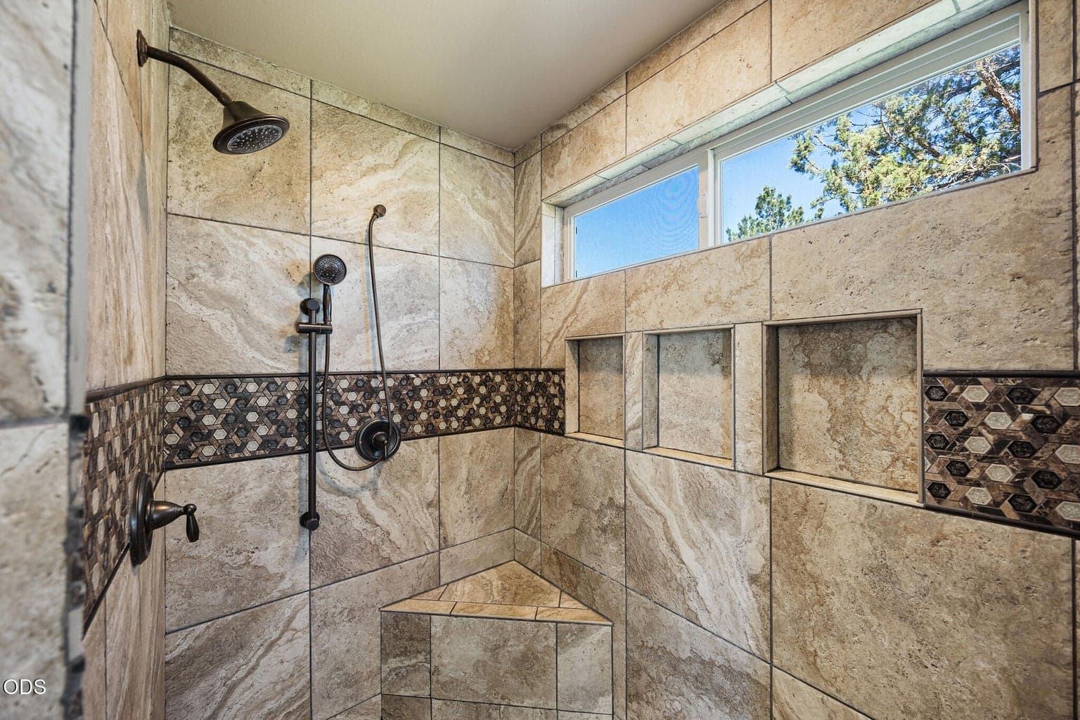 Photo of 21455 SW Young Avenue 32 of 88