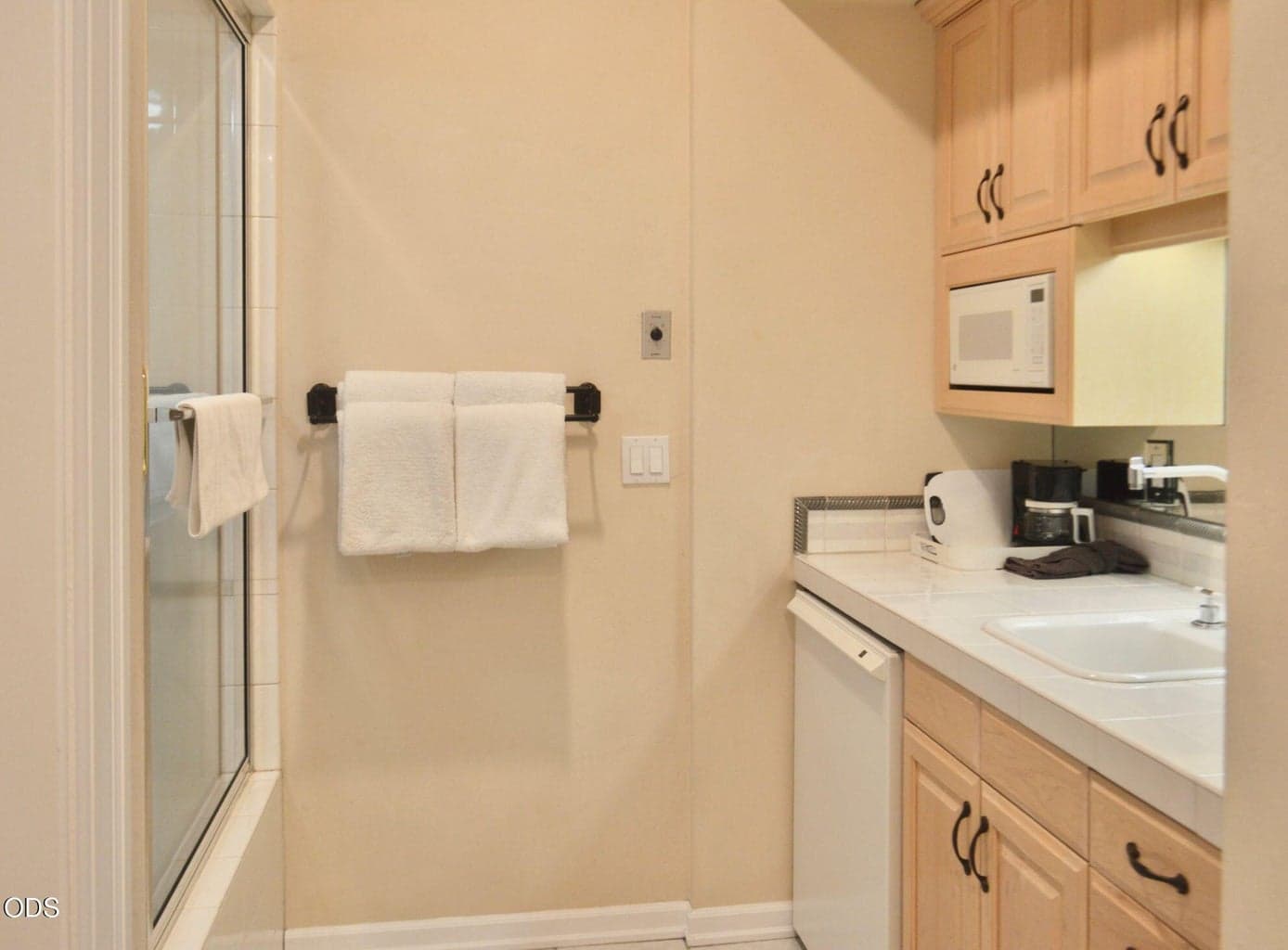 Photo of 57041 Peppermill Circle 8 of 28