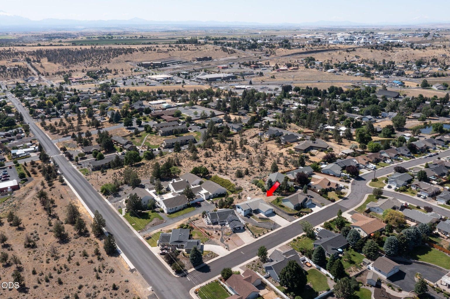 Photo of 268 NE Hillcrest Street 35 of 37