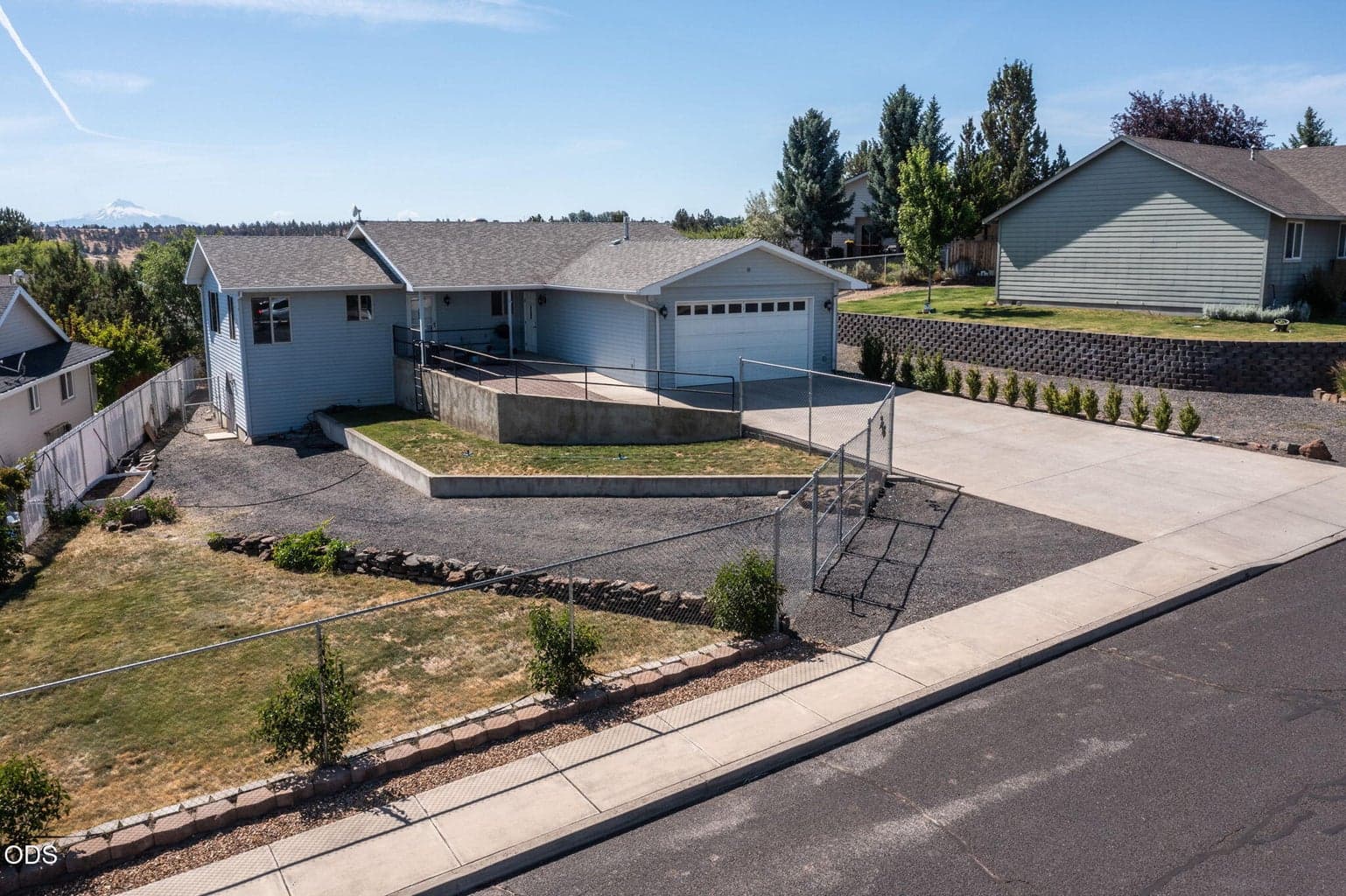 Photo of 268 NE Hillcrest Street 25 of 37