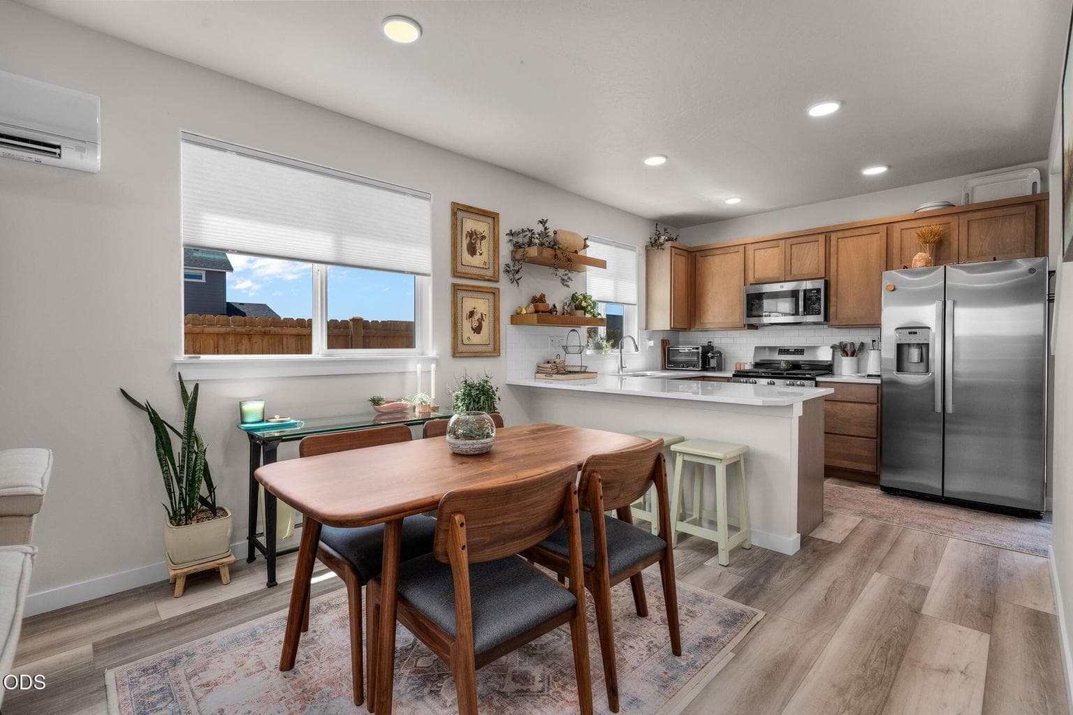 Photo of 3307 NW 8th Street 7 of 26
