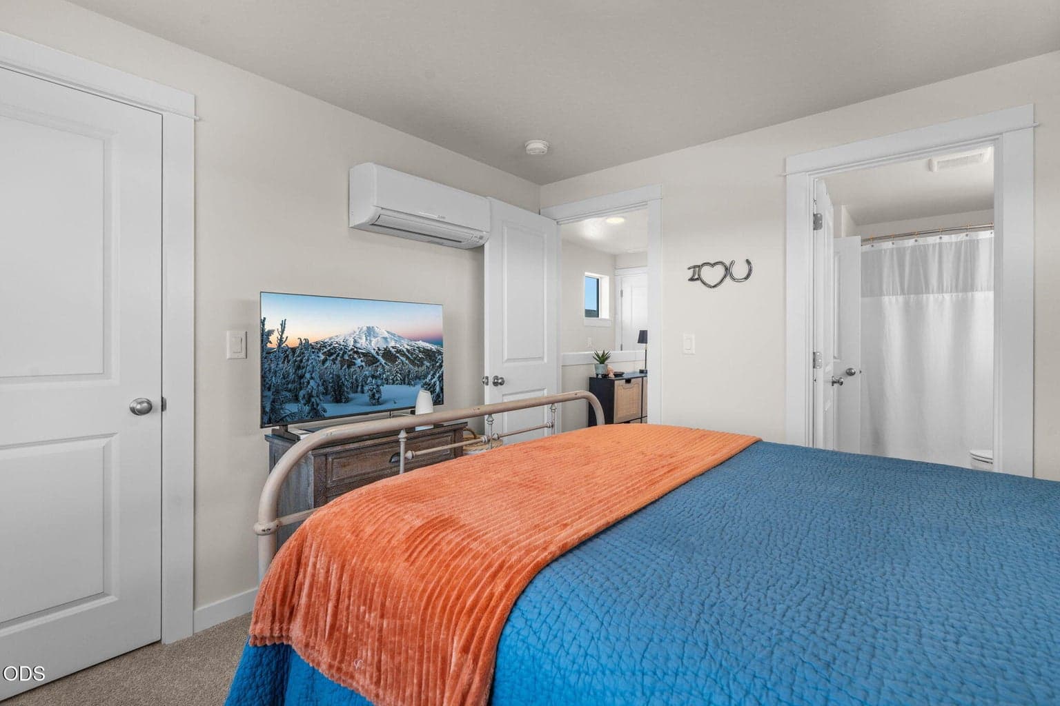 Photo of 3307 NW 8th Street 15 of 26