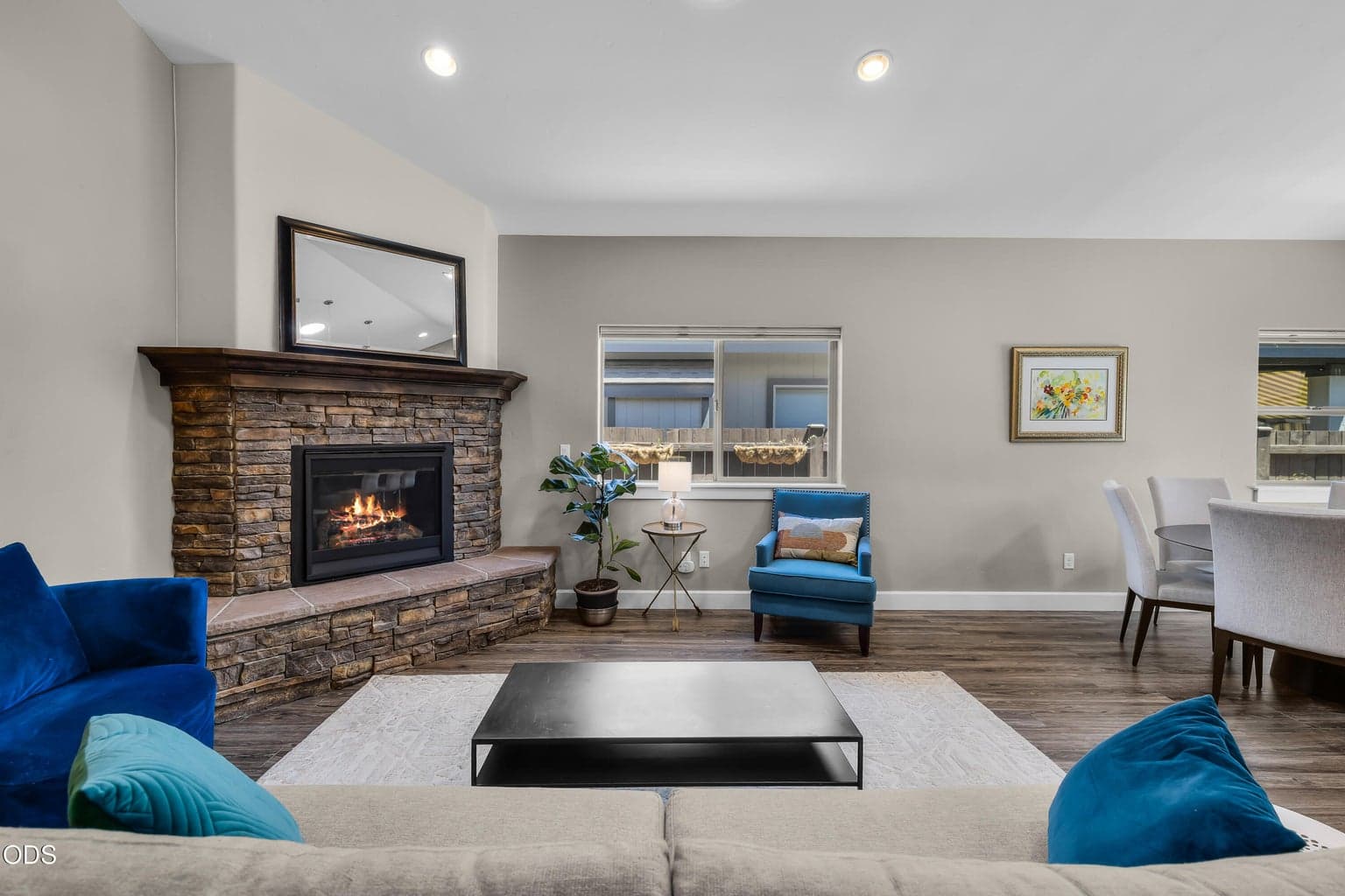 Photo of 2955 NE Marea Drive 6 of 32