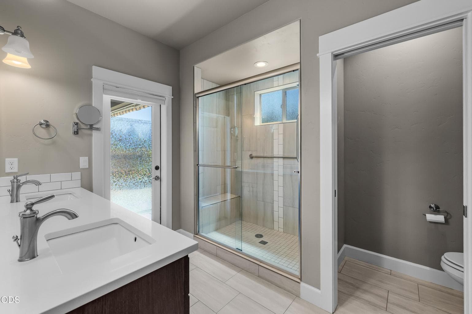 Photo of 2955 NE Marea Drive 18 of 32