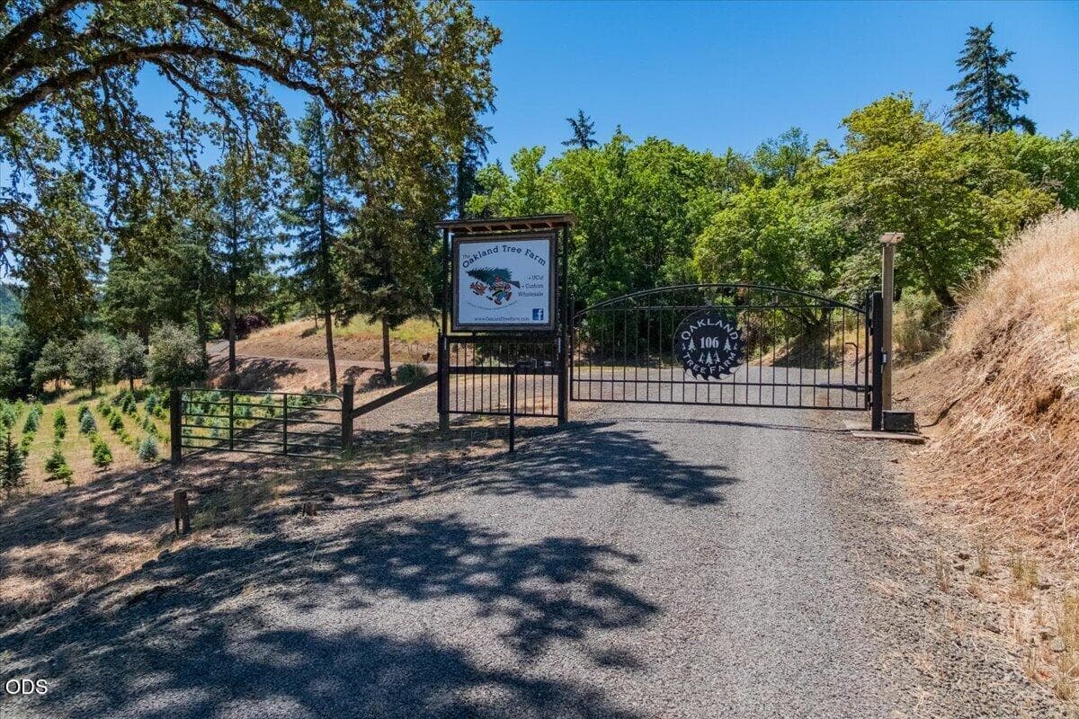 Photo of 106 Green Valley 5 of 52