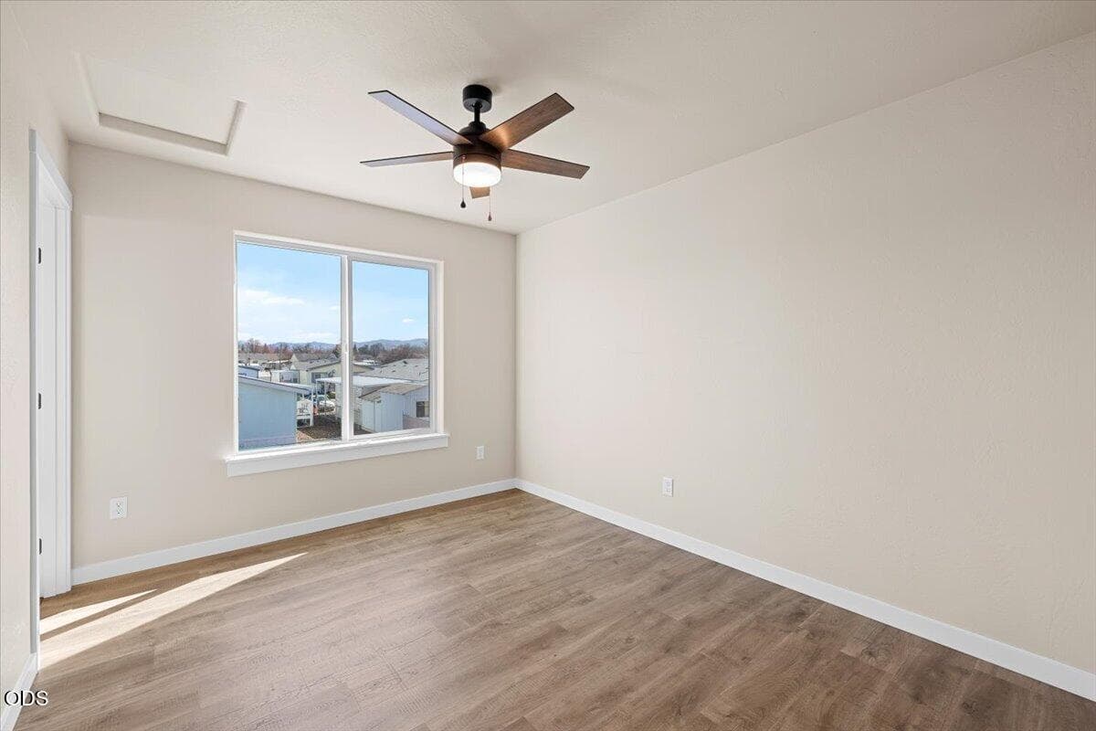 Photo of 7871 Houston 3 of 11