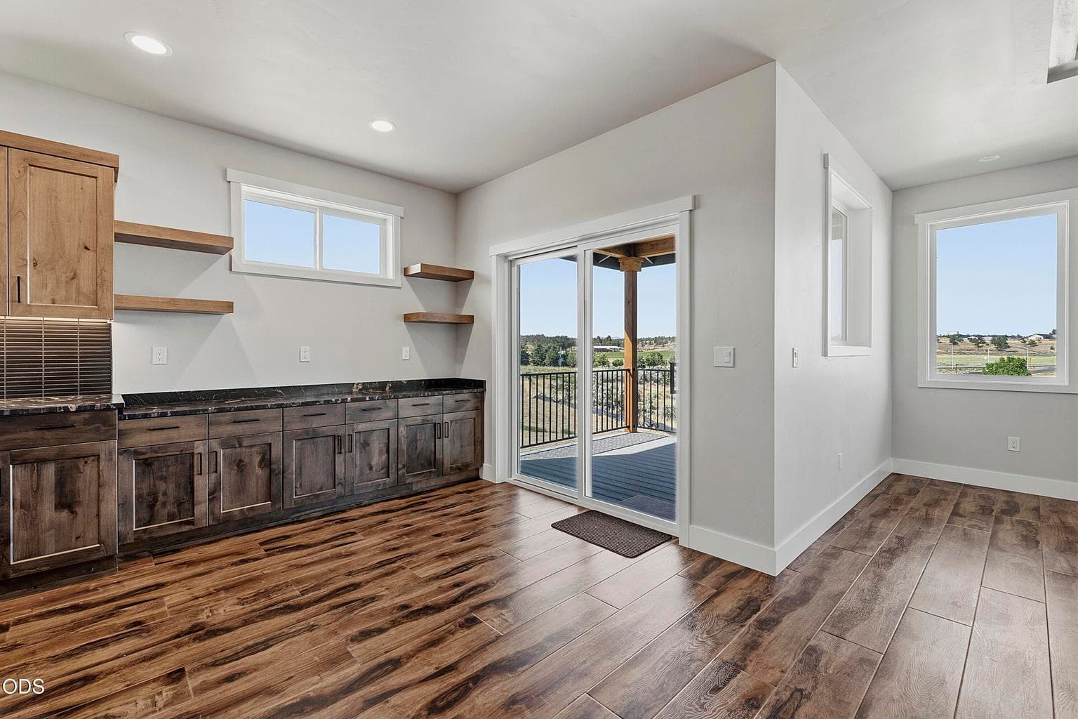 Photo of 790 SE CUB CT. Court 11 of 39