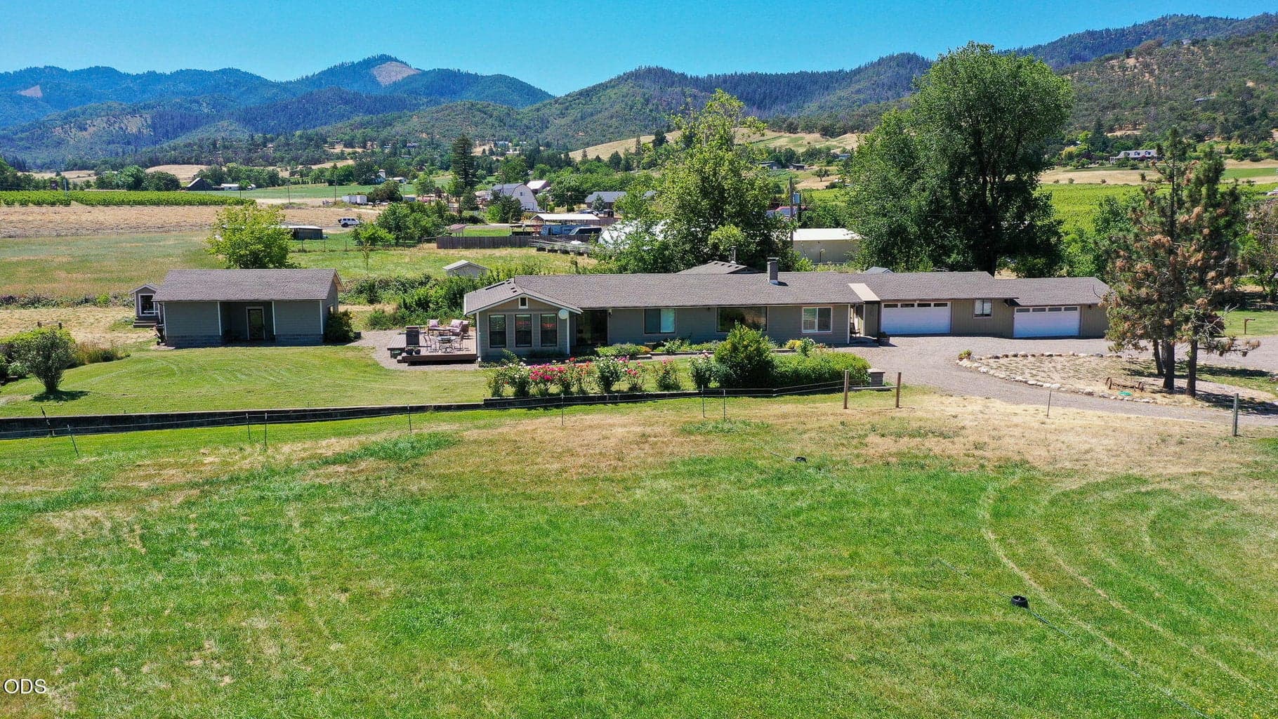 Photo of 6085 Walden 1 of 53