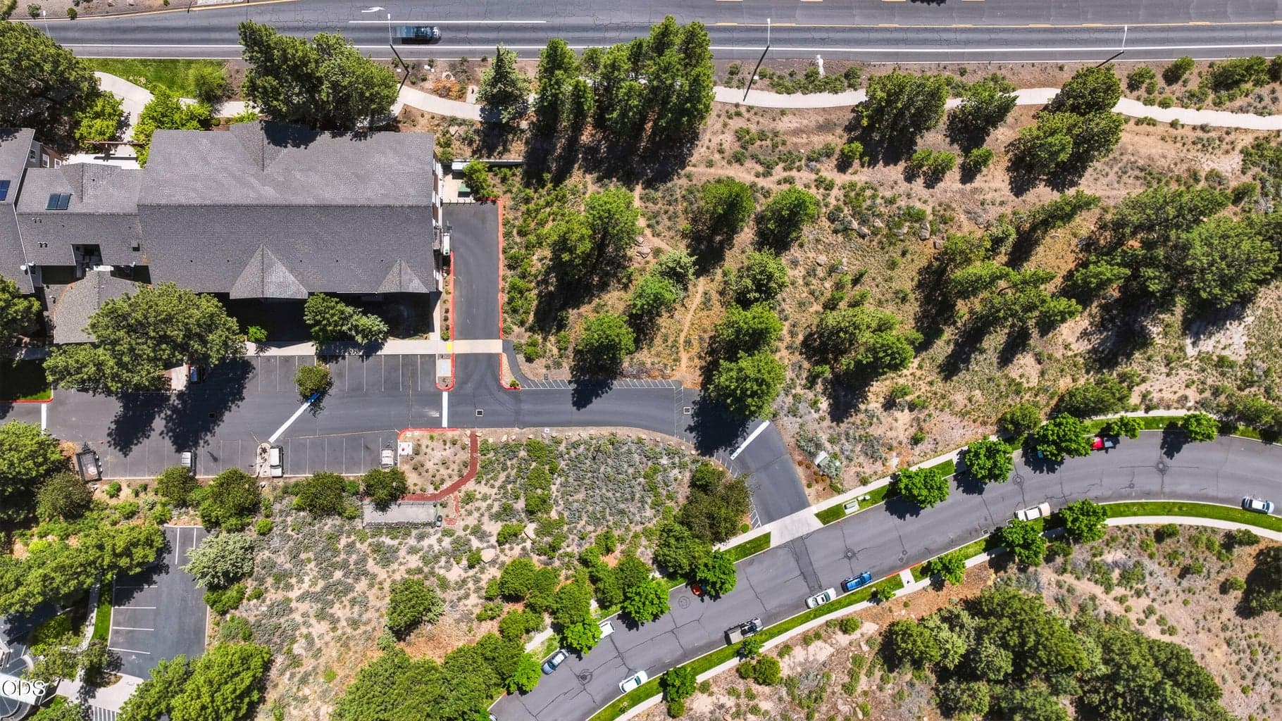 Photo of 1010 Yates 4 of 5