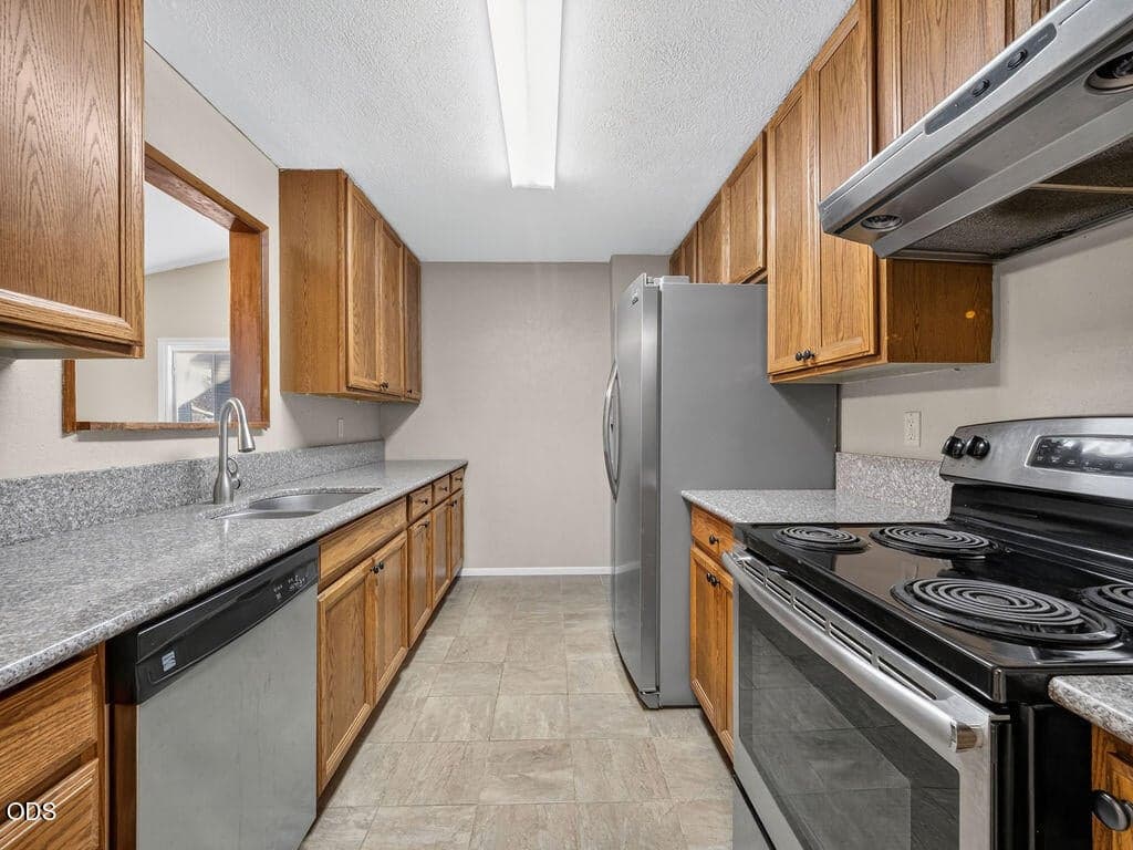 Photo of 2430 Berkeley Street 6 of 23