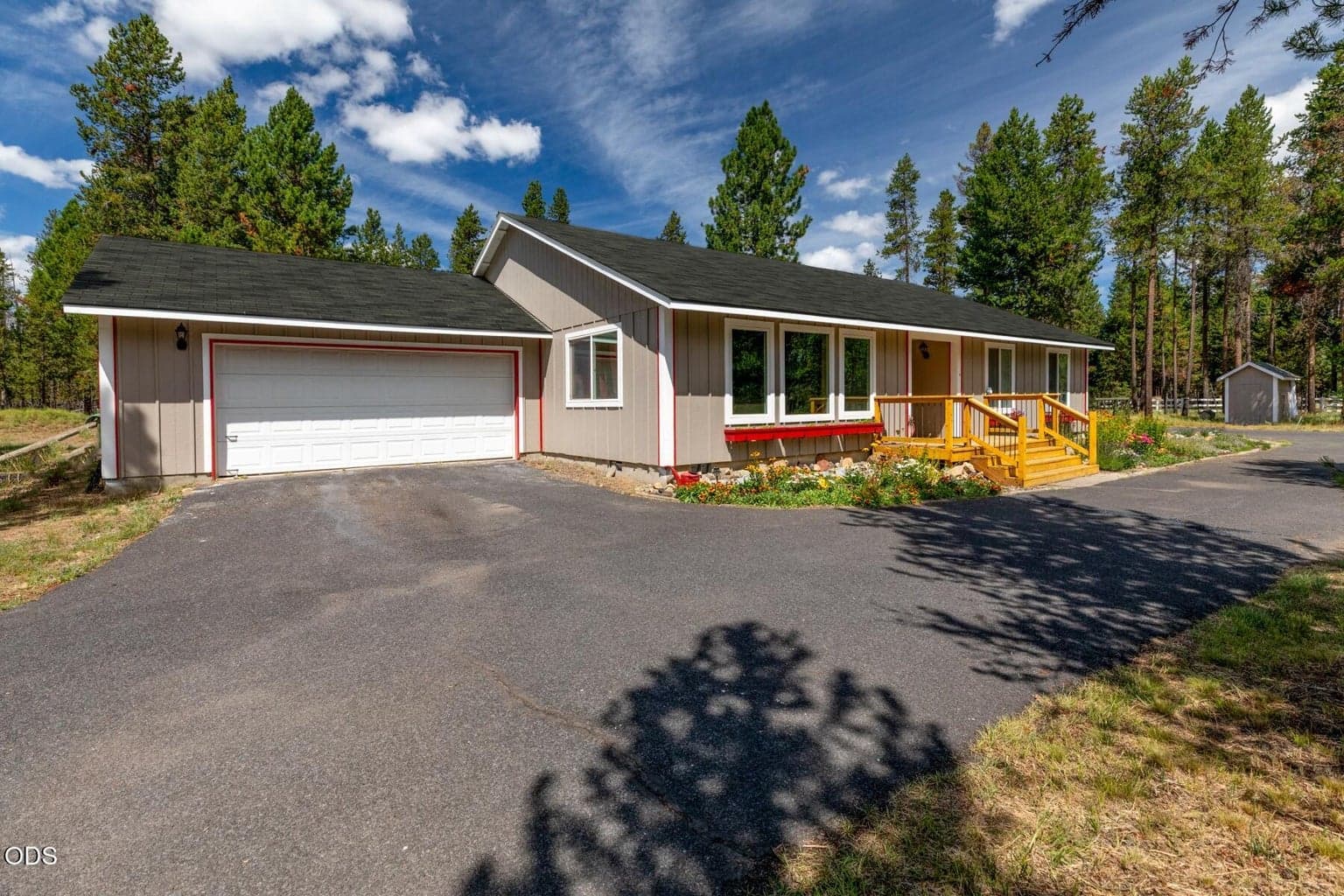 Photo of 55219 Lazy River Drive 19 of 48