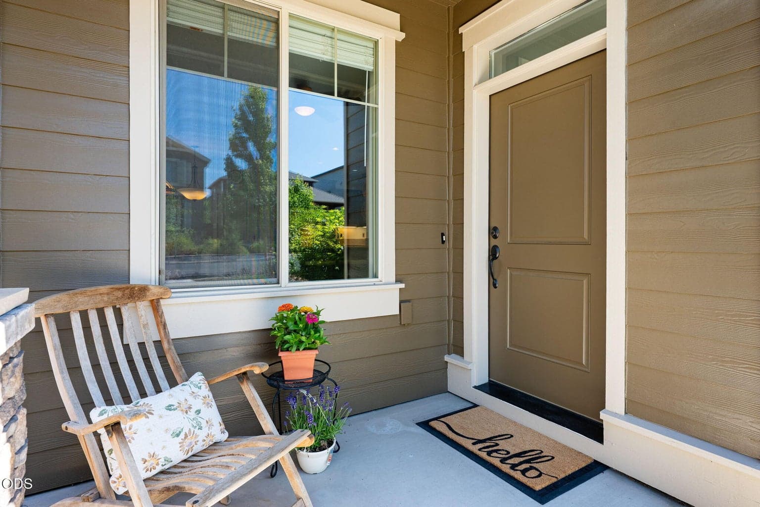 Photo of 20844 Gateway 3 of 53