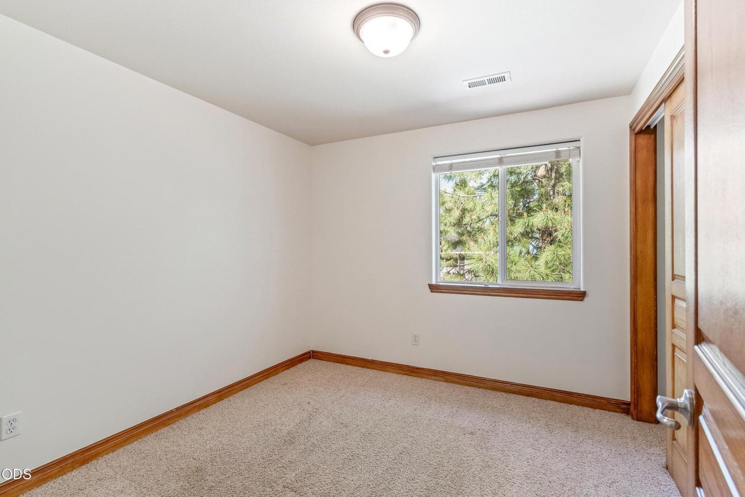 Photo of 61192 SW Tall Timber Court 29 of 45