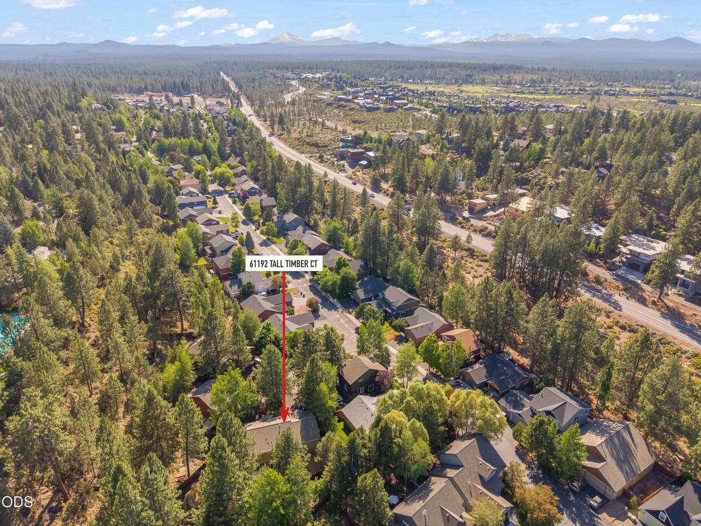 Fantastic westside locaction. Enjoy walking and biking trails right out of your doorstep. Quick access to Deschutes National Forest trails, the Deschutes River, the Haul trail and Mt Bachelor.