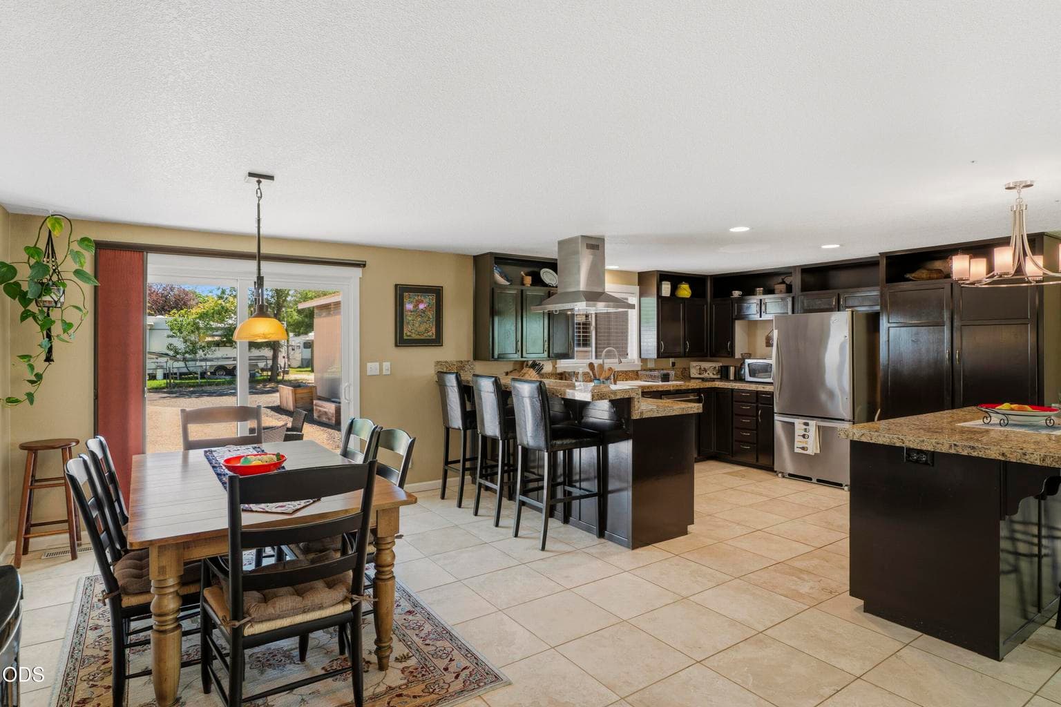 Tile flooring