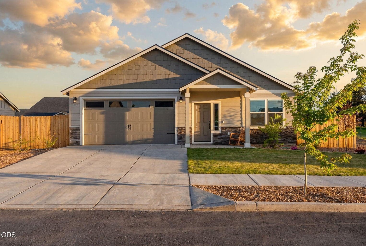 Photo of 3289 10th 1 of 30