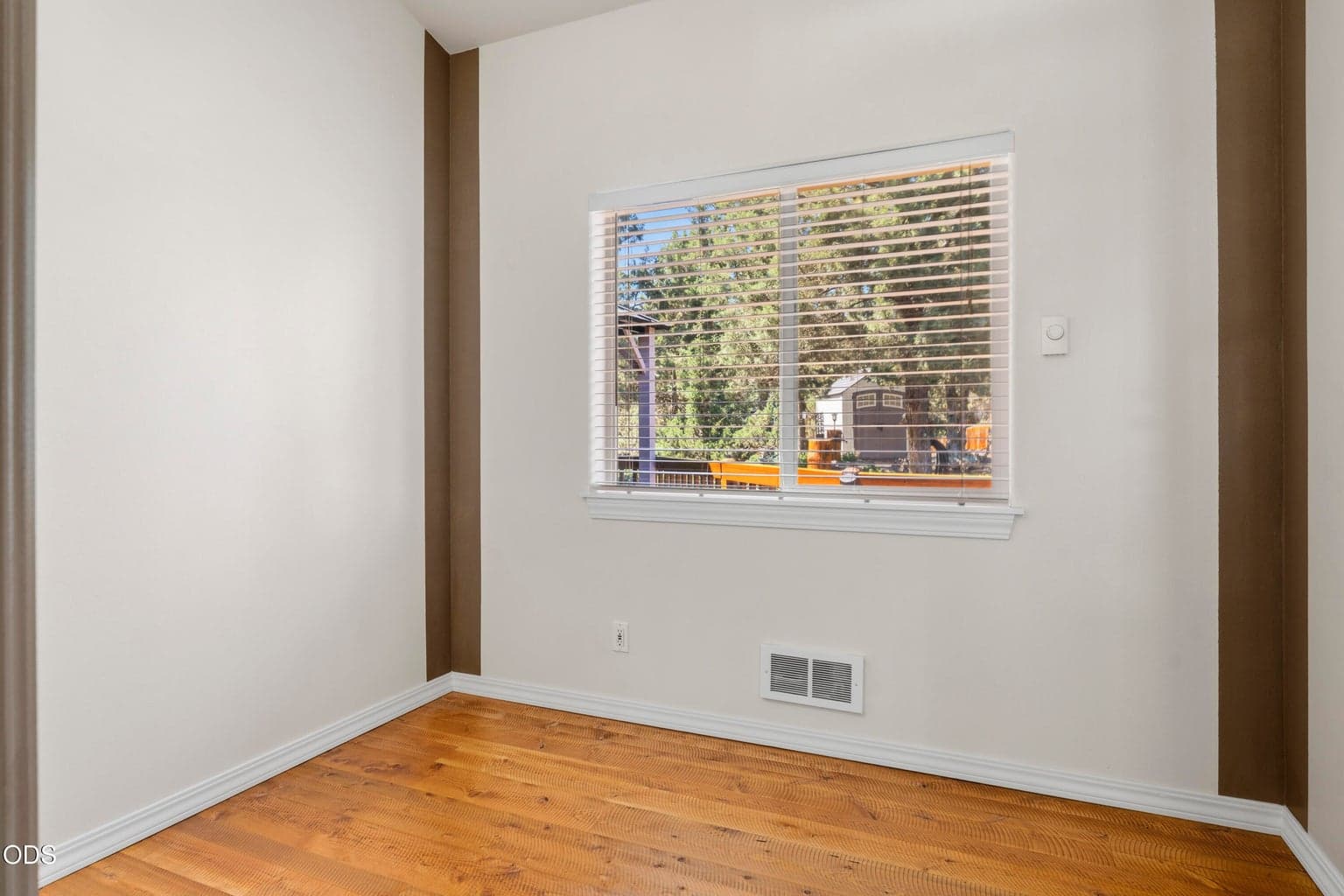 Upstairs 4th bedroom/office