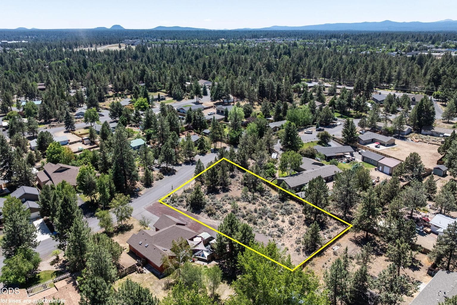 Photo of 20874 Greenmont Drive 6 of 22