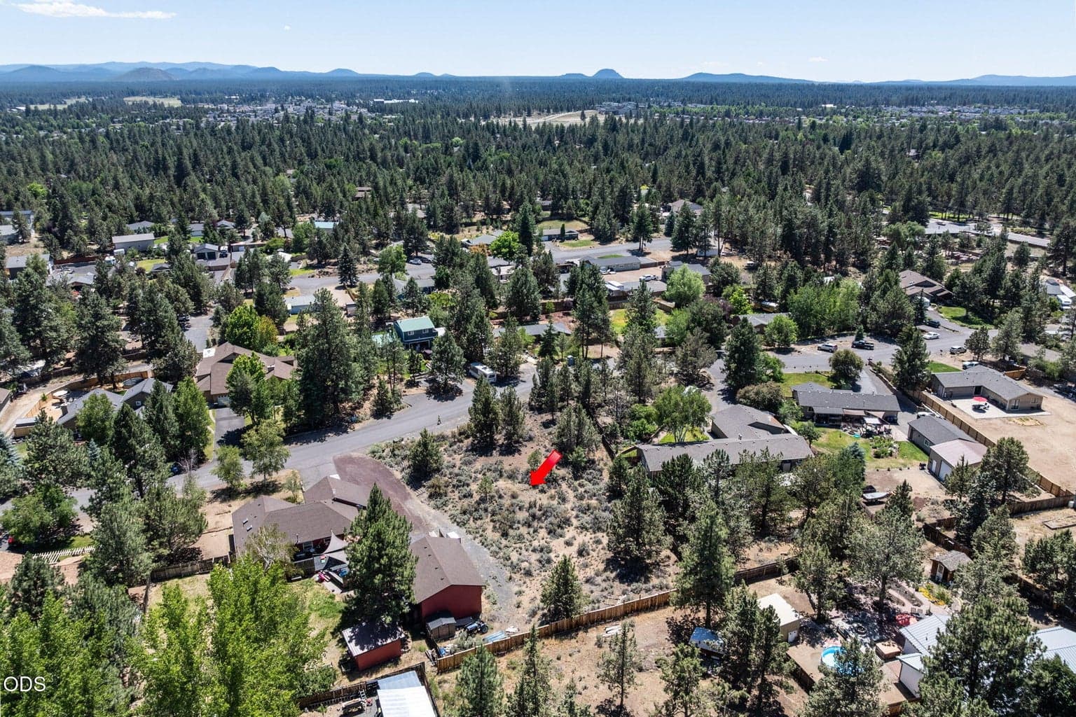 Photo of 20874 Greenmont Drive 14 of 22