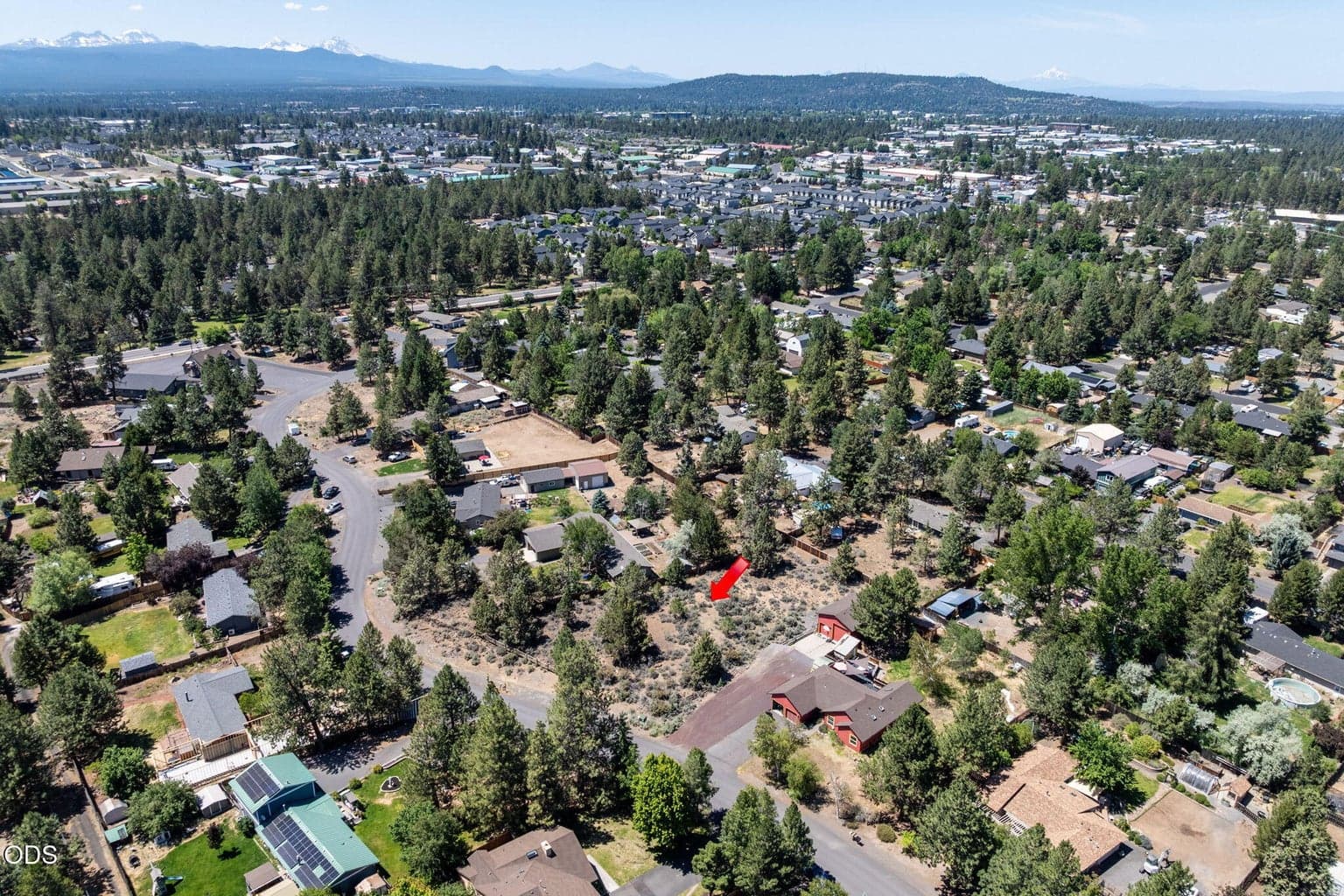 Photo of 20874 Greenmont Drive 17 of 22