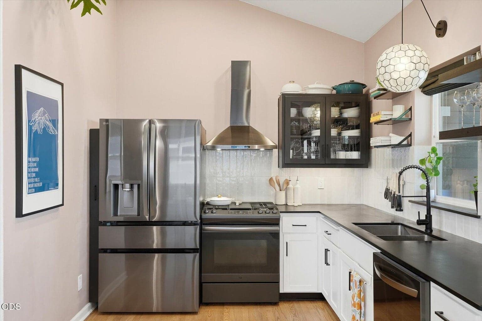 Photo of 1236 NW Mount Washington Drive 11 of 49