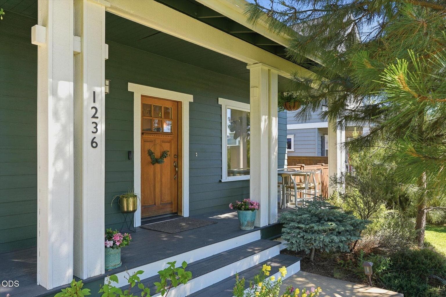 Photo of 1236 NW Mount Washington Drive 39 of 49