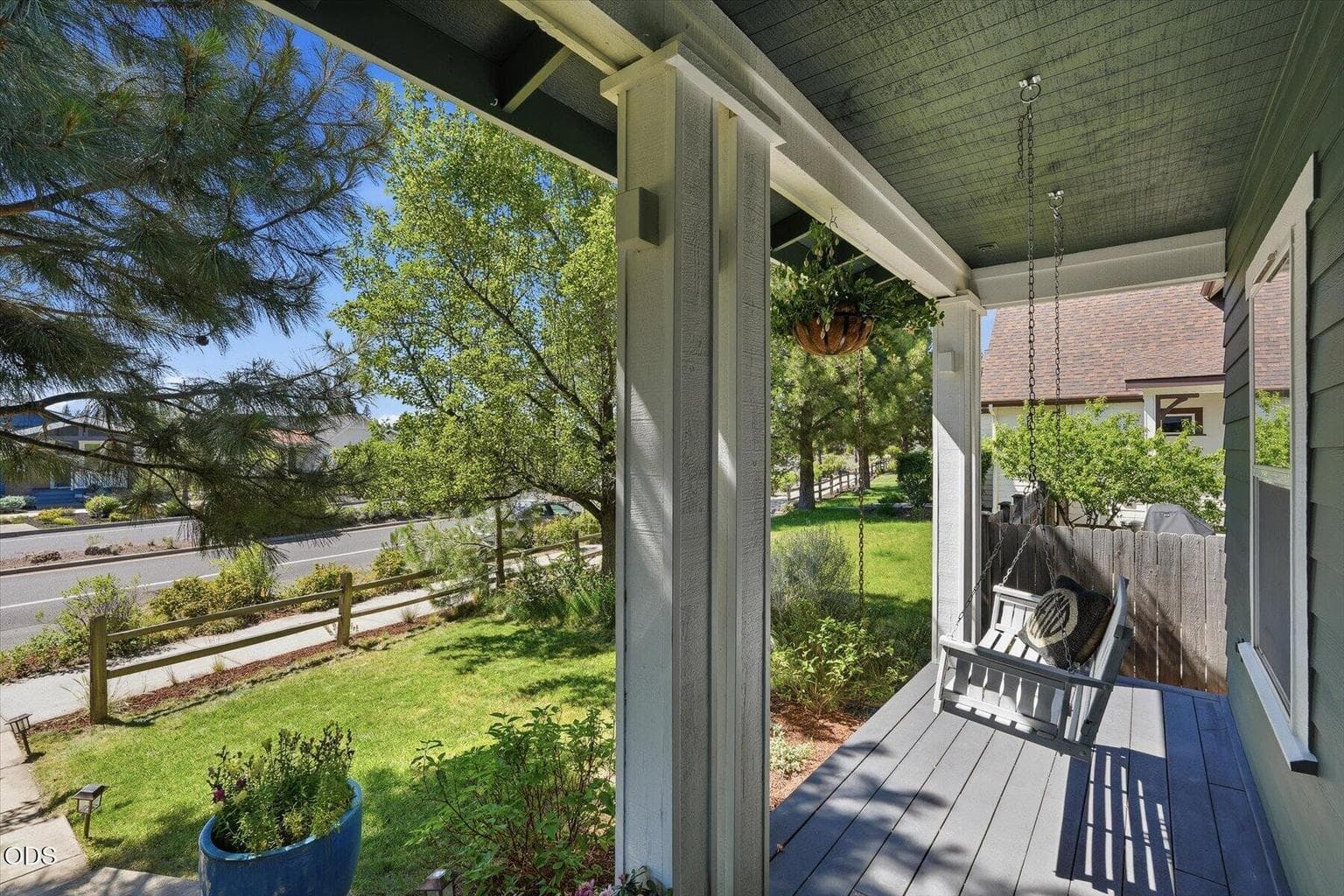 Photo of 1236 NW Mount Washington Drive 41 of 49
