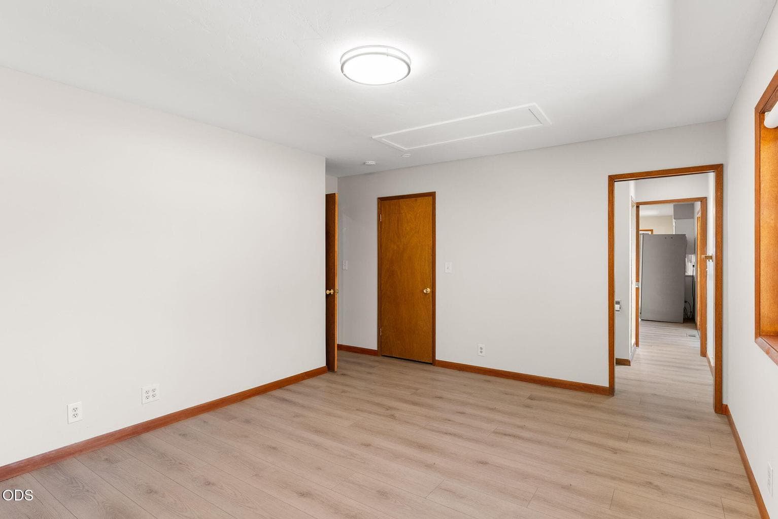 Photo of 408 NE Hawthorne Avenue 18 of 36