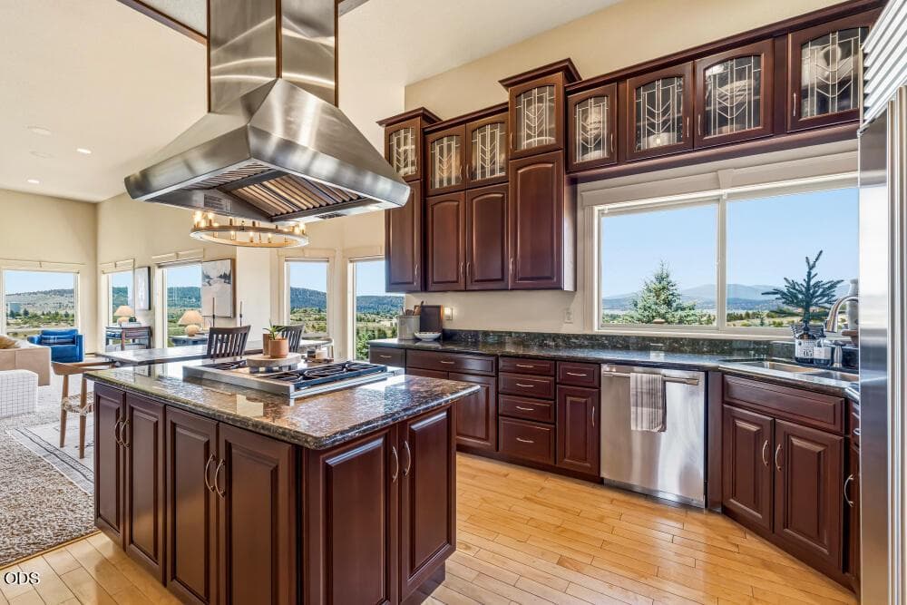 Photo of 1354 Ridgecrest 4 of 45