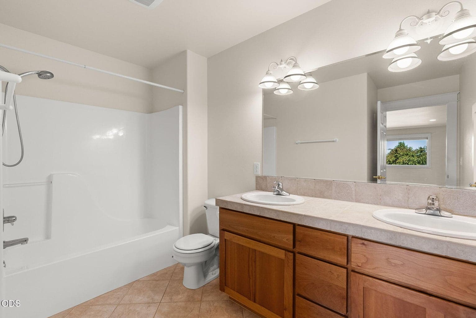 Photo of 3056 NW Craftsman Drive 40 of 42