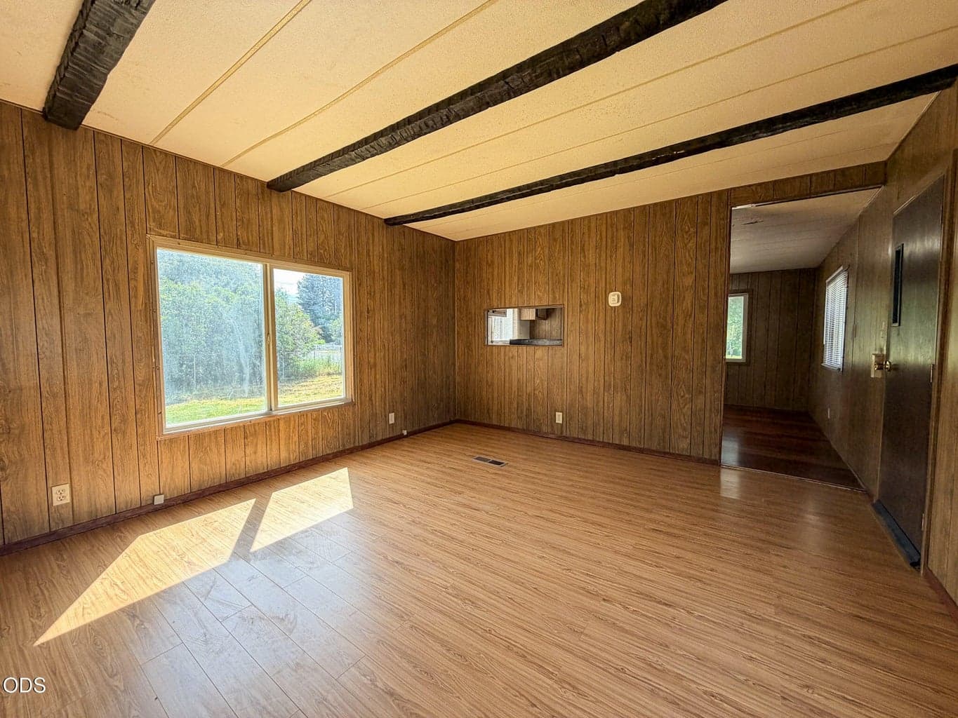 Photo of 153 Kilbourne 5 of 22
