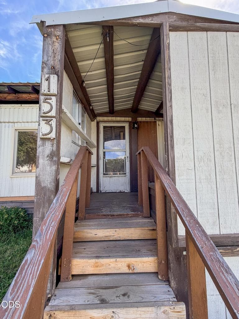 Photo of 153 Kilbourne 3 of 22